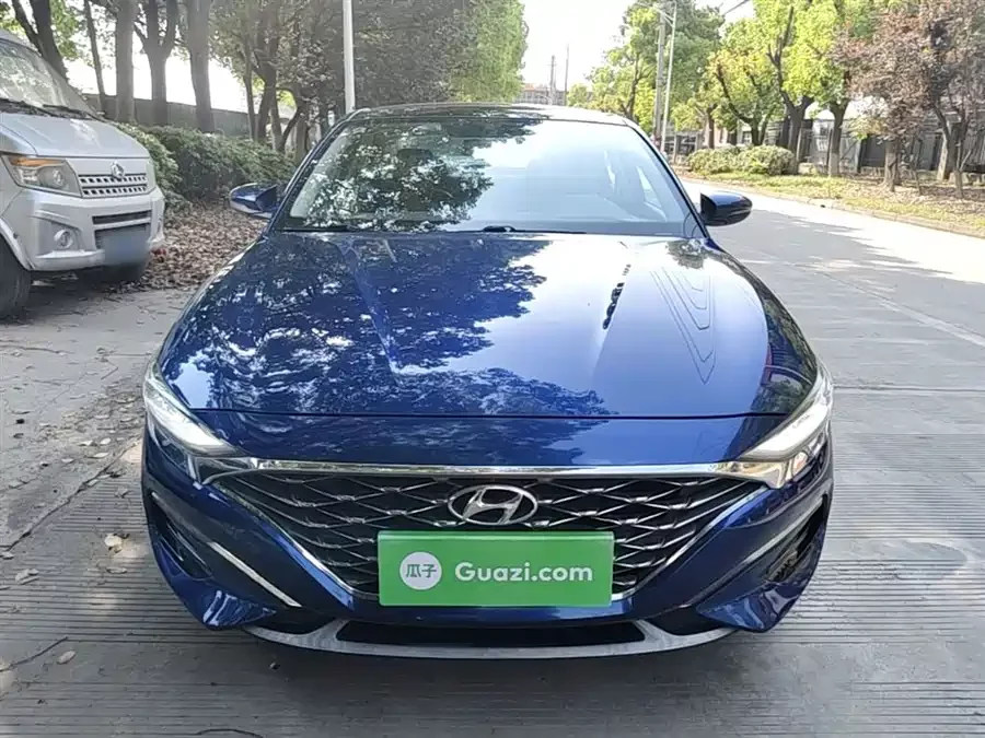 Hyundai Festa