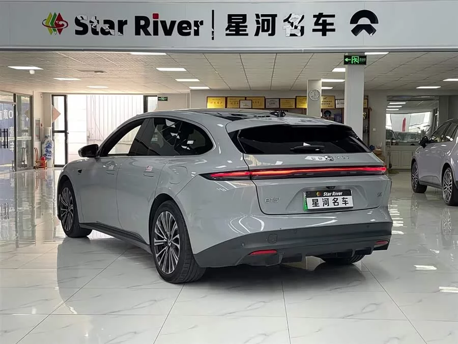 NIO ET5T