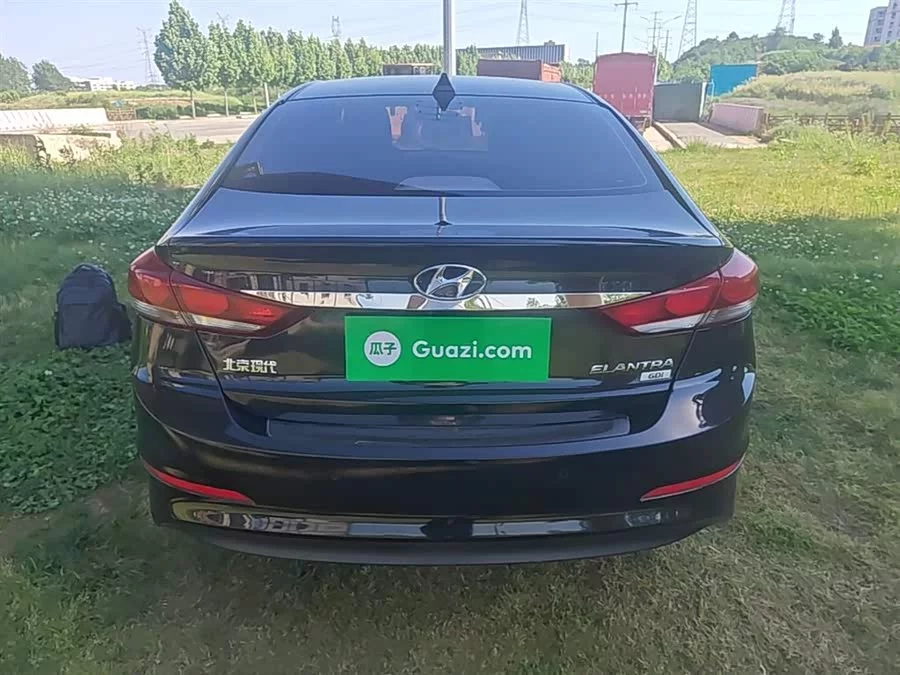 Hyundai elantra