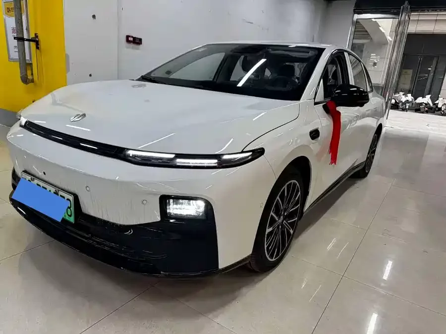 Leapmotor B01