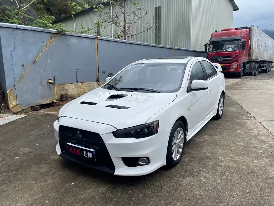 Mitsubishi Wing God