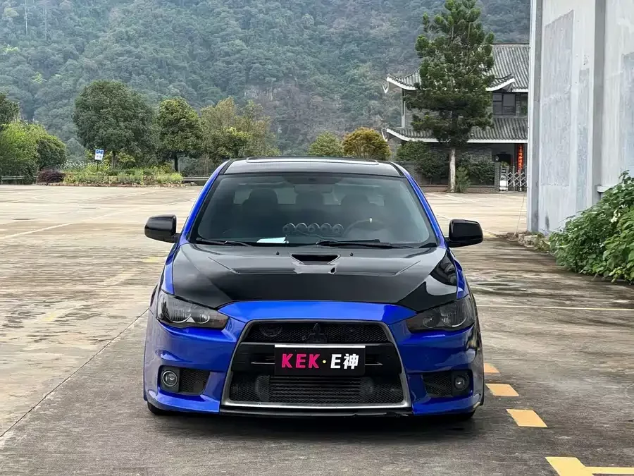 Mitsubishi Wing God