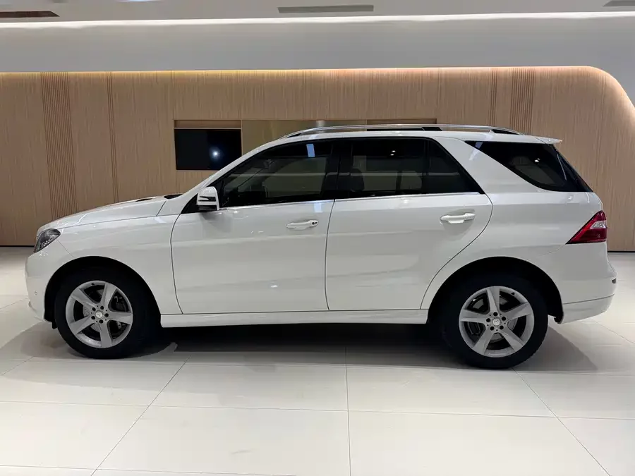 Mercedes Benz M-Class