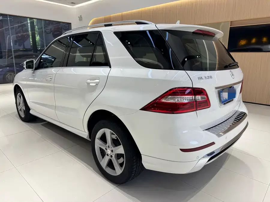 Mercedes Benz M-Class