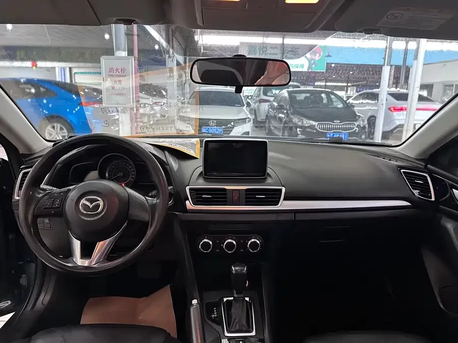 Mazda 3