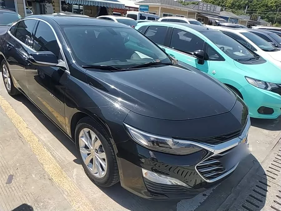 Chevrolet Malibu XL