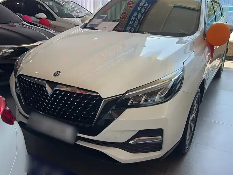 Venucia T90