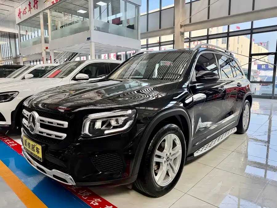 Mercedes Benz GLB