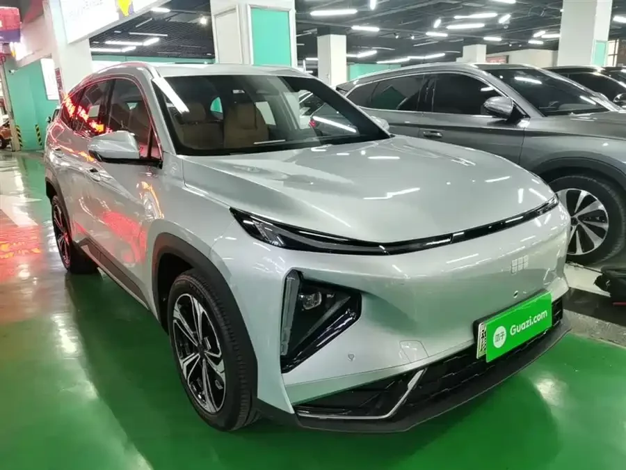 Geely Galaxy L7