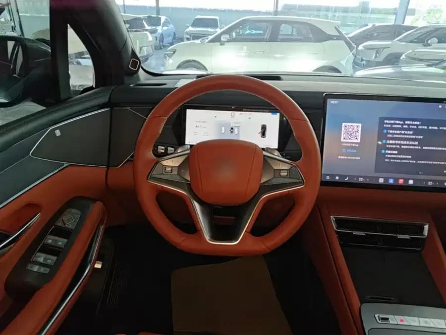 BYD Tang L