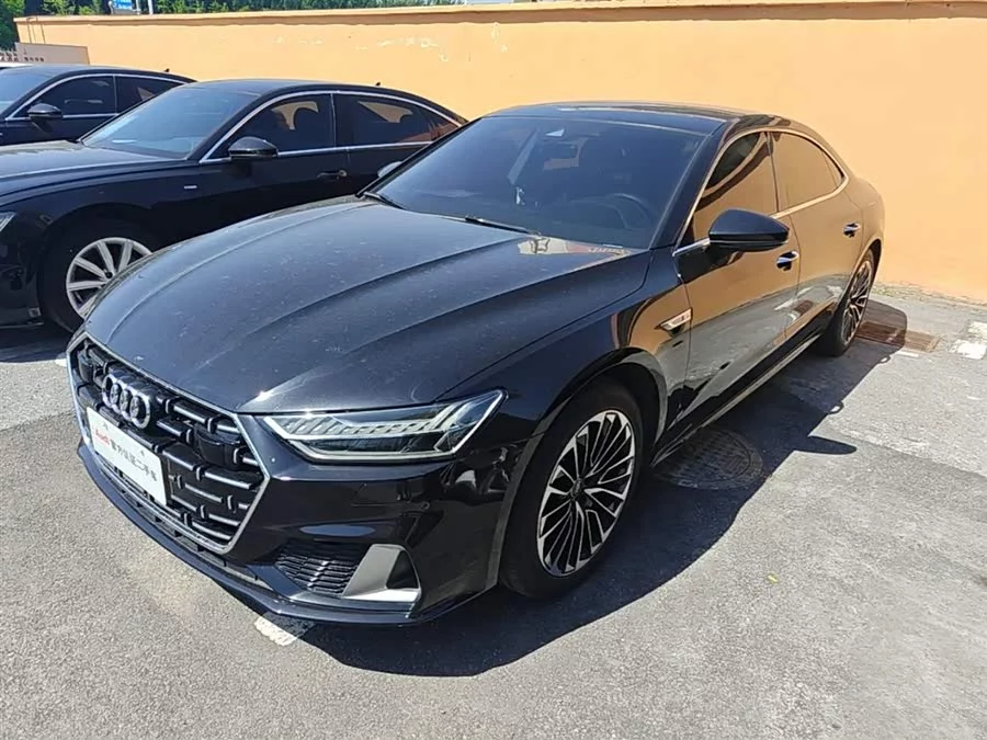 Audi A7L