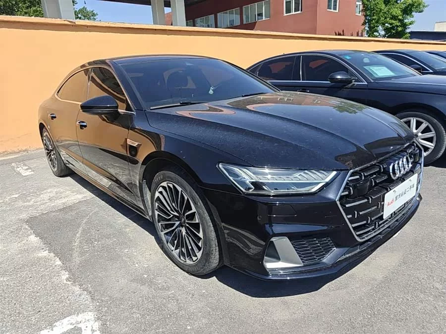 Audi A7L