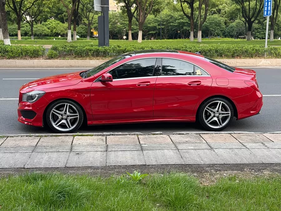Mercedes-Benz CLA