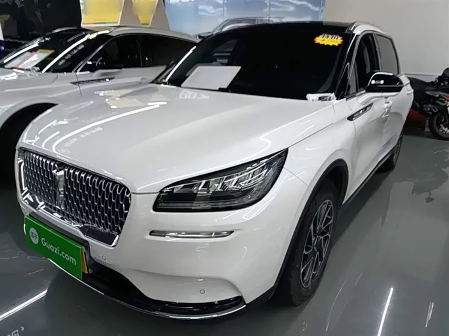 Lincoln Adventurer
