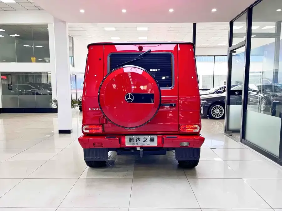 Mercedes Benz G-rated