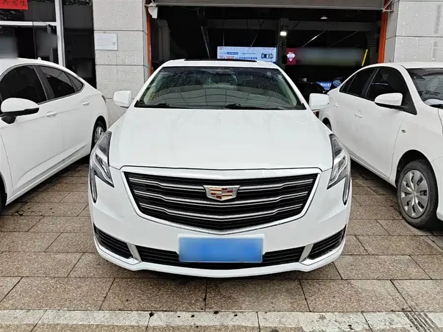Cadillac XTS