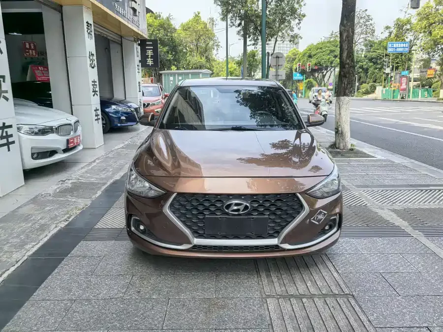 Hyundai Elantra / Celesta