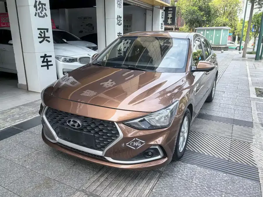Hyundai Elantra / Celesta