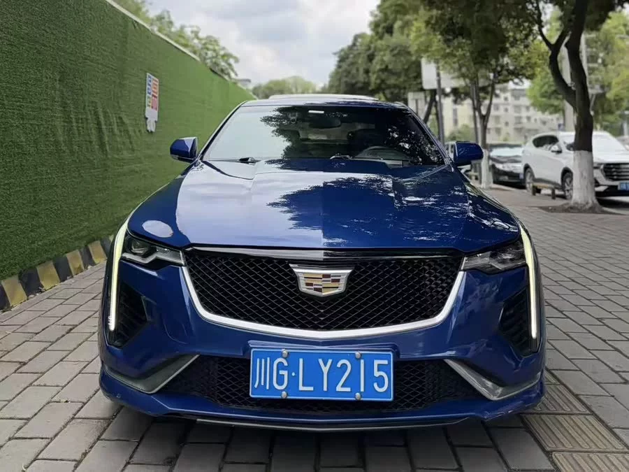 Cadillac CT4