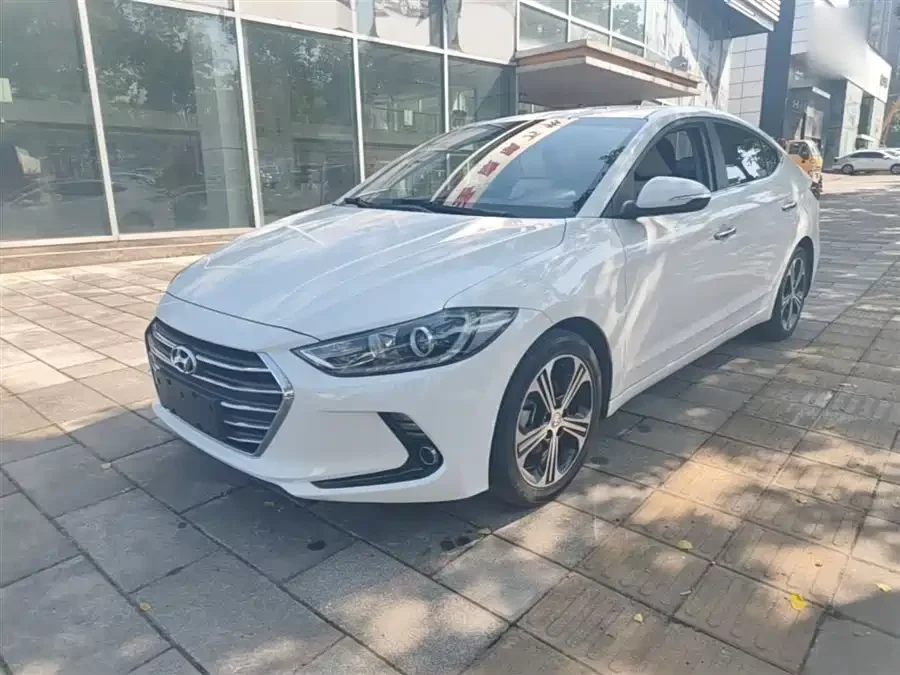 Hyundai elantra