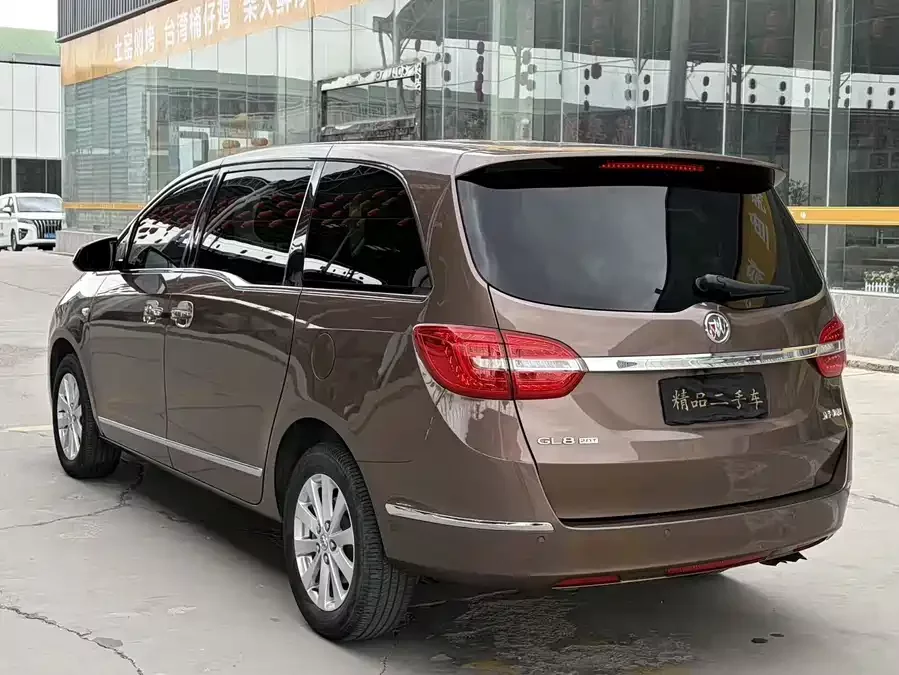 Buick GL8