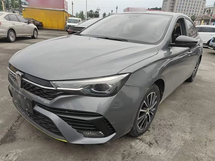 Roewe i5