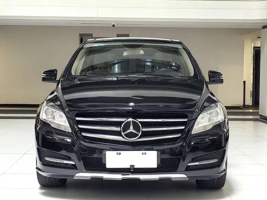 Mercedes Benz R-rated