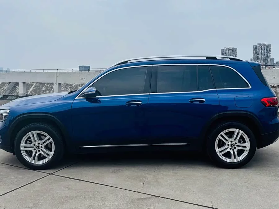 Mercedes Benz GLB