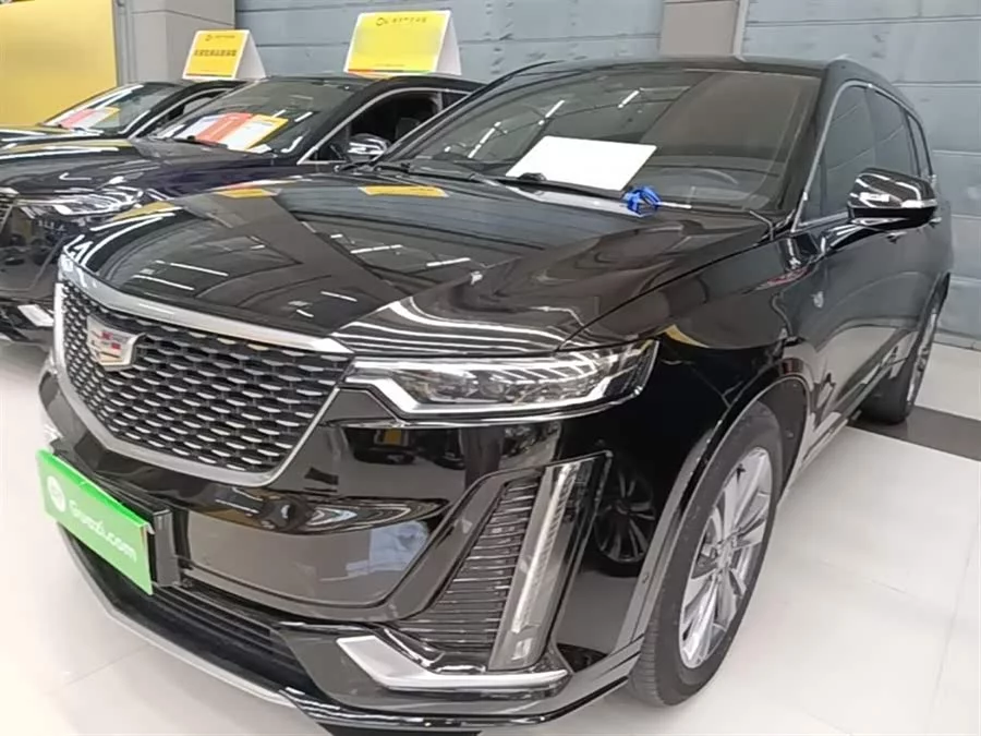 Cadillac XT6