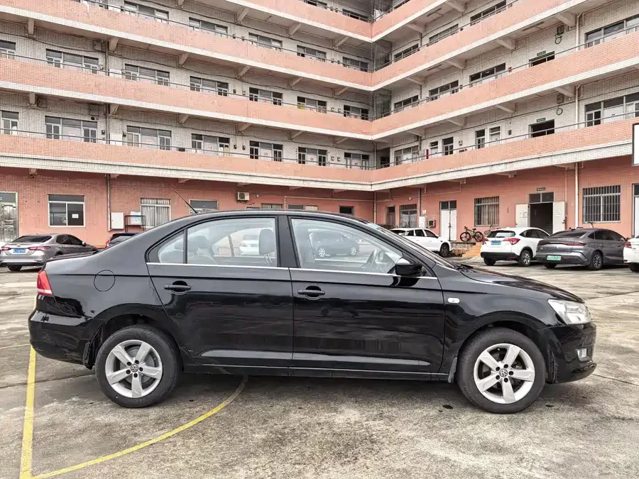 Volkswagen Santana