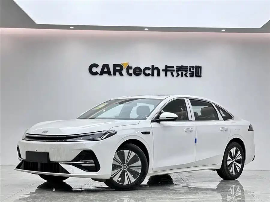 Geely Galaxy A7 EM
