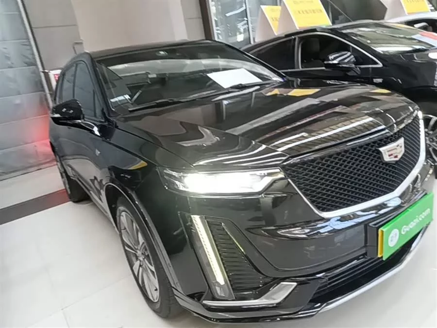 Cadillac XT6