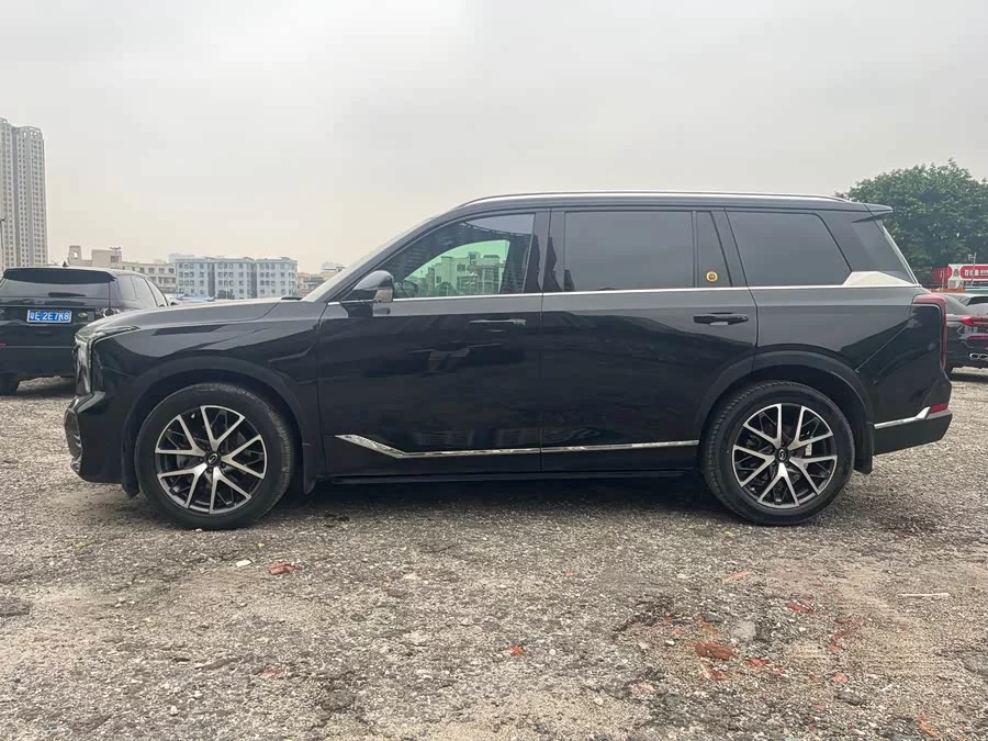 GAC Trumpchi GS8