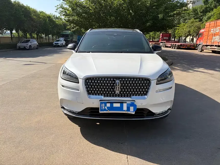 Lincoln Adventurer