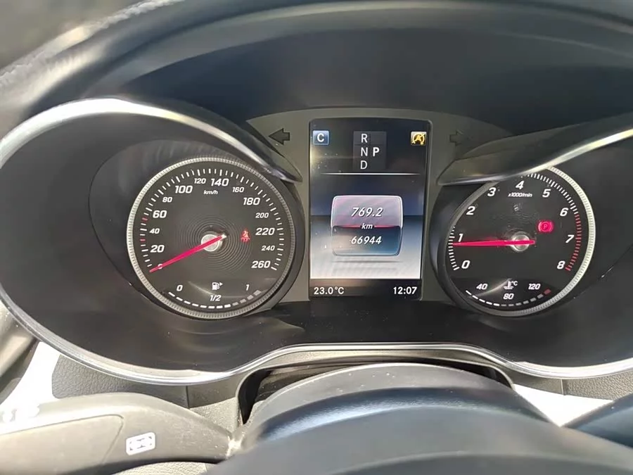 Mercedes Benz GLC coupe