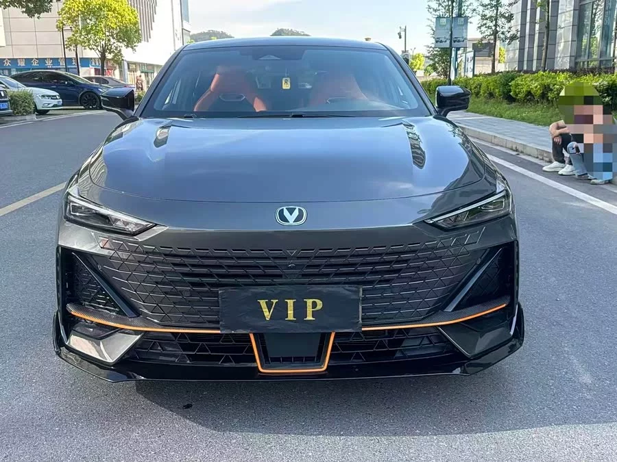 Changan UNI-V