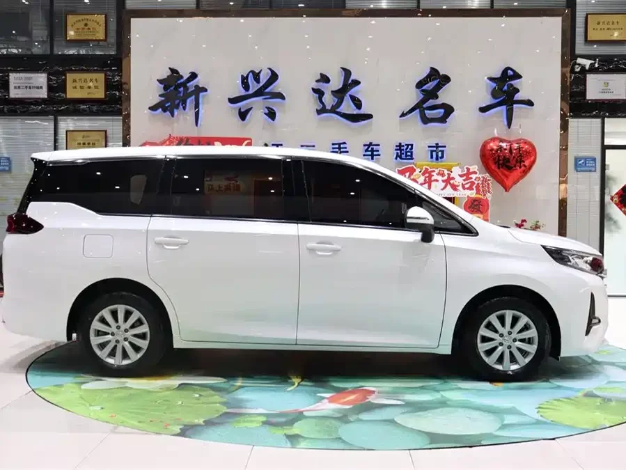 GAC Trumpchi M6