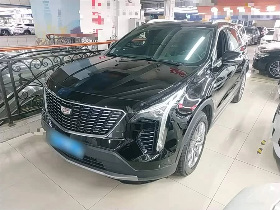 Cadillac XT4
