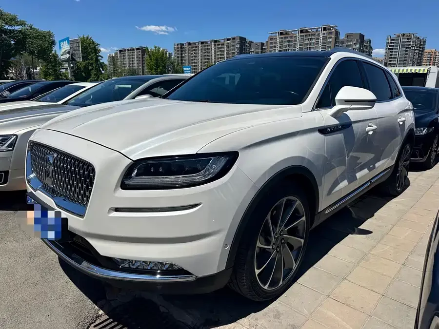 Lincoln Navigator