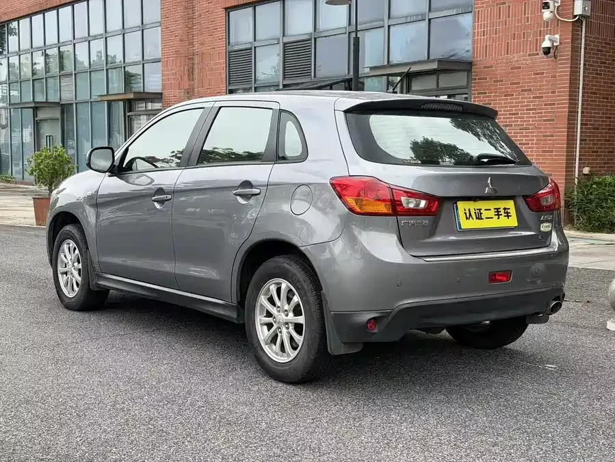 Mitsubishi ASX