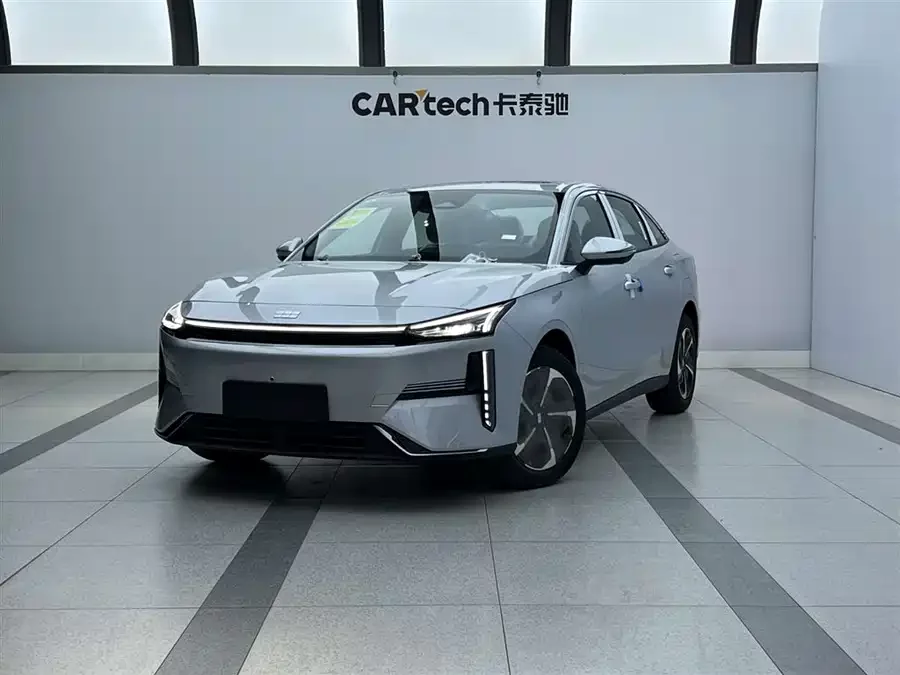 Geely Galaxy L6