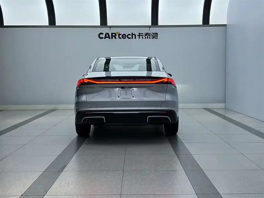 Geely Galaxy L6