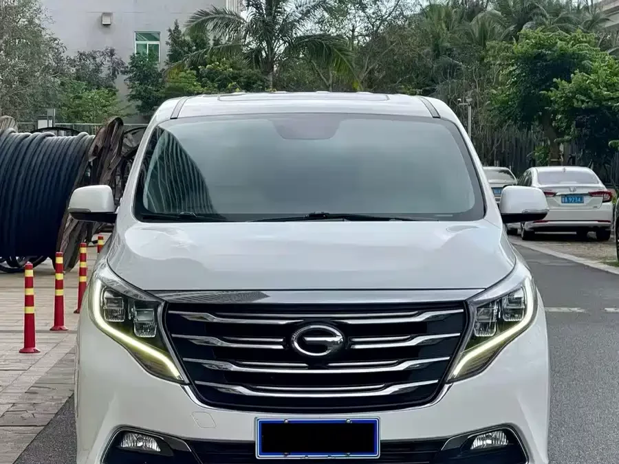 GAC Trumpchi M8