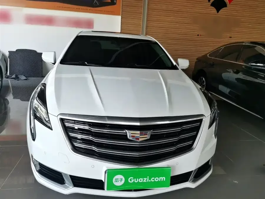 Cadillac XTS