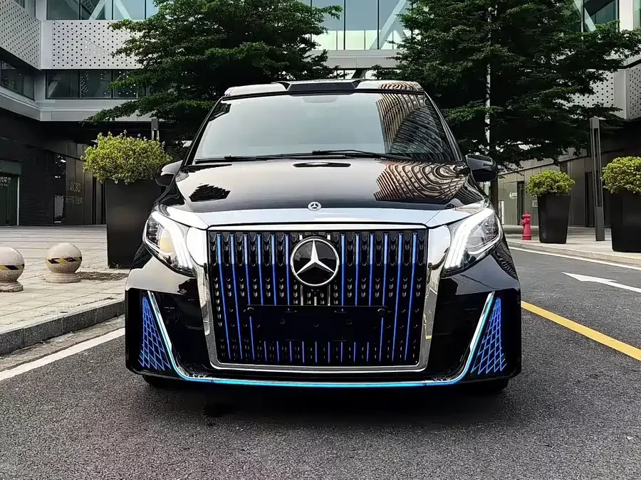 Mercedes Benz Vito