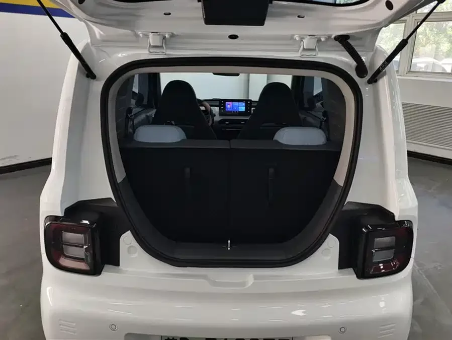 Geely Panda
