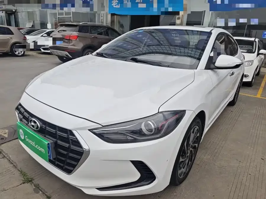 Hyundai elantra
