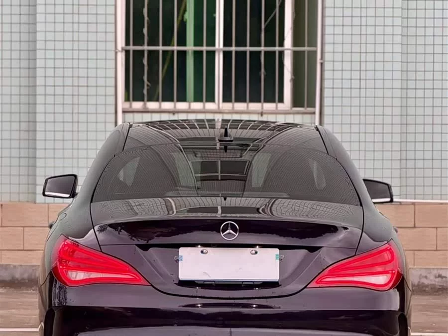 Mercedes-Benz CLA
