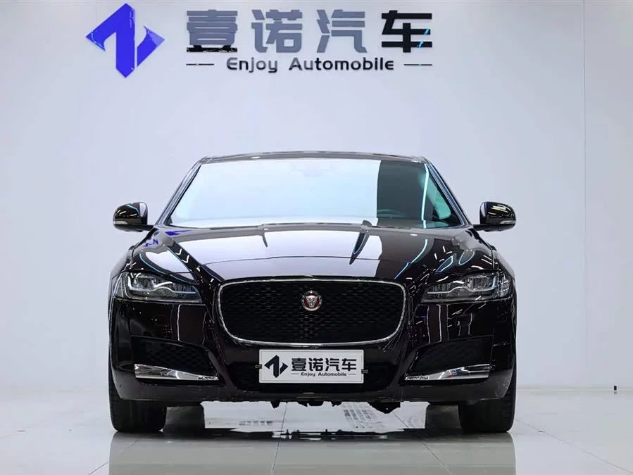 Jaguar XFL