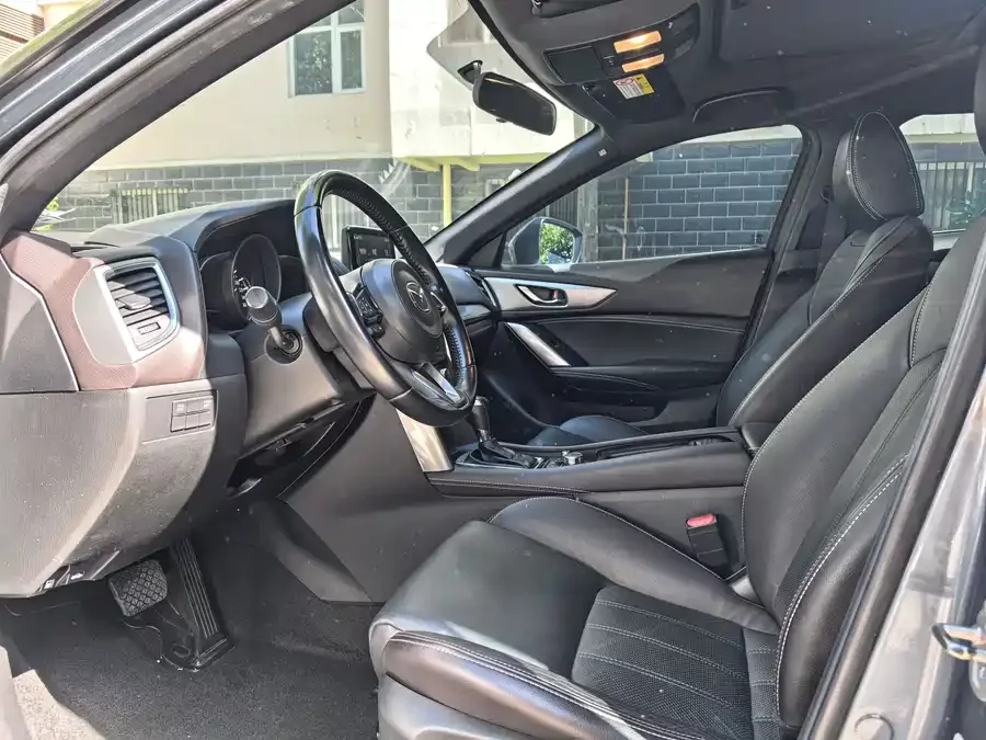 Mazda CX-4